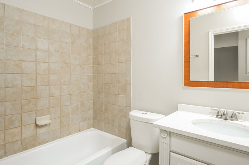 2,450/Mo, 1265 Grayland Hills Dr Lawrenceville, GA 30046 Bathroom View 2