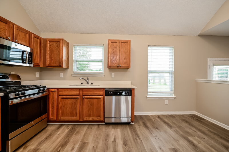 1,785/Mo, 146 Laughlin Dr Locust Grove, GA 30248 Kitchen View