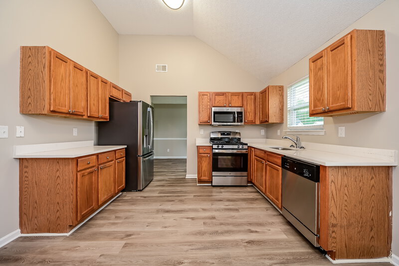 1,785/Mo, 146 Laughlin Dr Locust Grove, GA 30248 Kitchen View 2