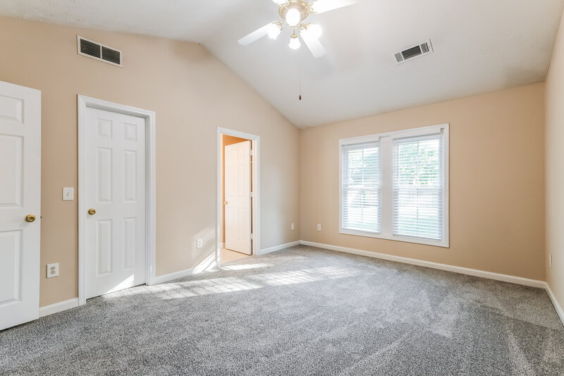 2,290/Mo, 5400 Princeton Oaks Dr Sugar Hill, GA 30518 Main Bedroom View 2
