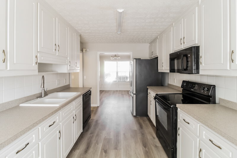 1,970/Mo, 501 Rockingham Ln Loganville, GA 30052 Kitchen View