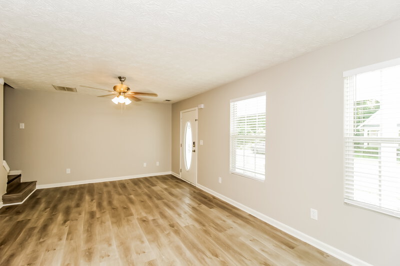 1,760/Mo, 106 Cobblestone Dr Dallas, GA 30132 Living Room View 3