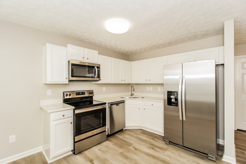 1,760/Mo, 106 Cobblestone Dr Dallas, GA 30132 Kitchen View