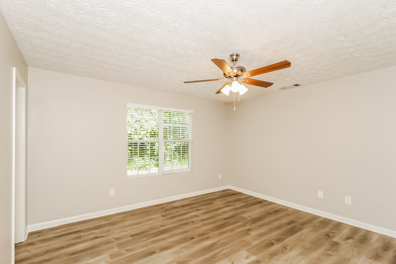 1,760/Mo, 106 Cobblestone Dr Dallas, GA 30132 Main Bedroom View 2