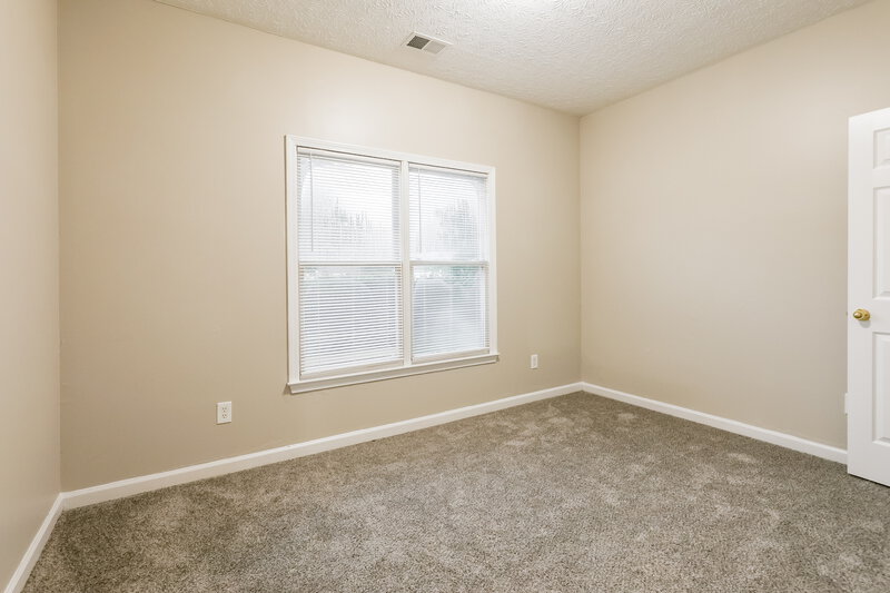 1,675/Mo, 194 Goldleaf Dr Hampton, GA 30228 Bedroom View