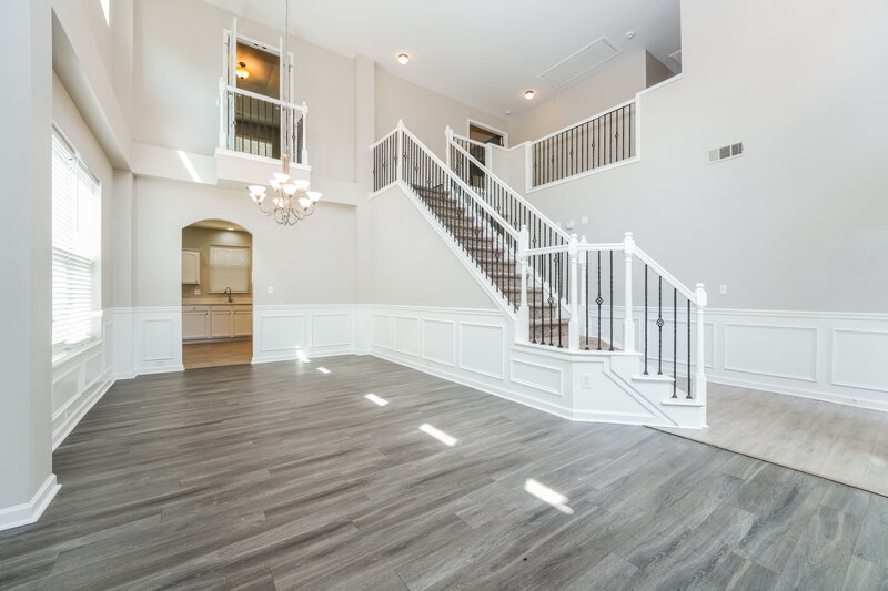 2,645/Mo, 600 Simonton Crest Dr Lawrenceville, GA 30045 Family Room View