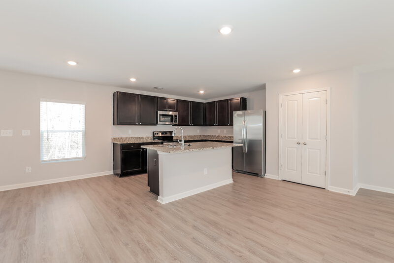 2,185/Mo, 270 River Walk Farm Pkwy Covington, GA 30014 Misc View 3