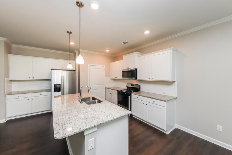 1,985/Mo, 384 Huntleigh Shores Ln Dallas, GA 30132 Kitchen View 2