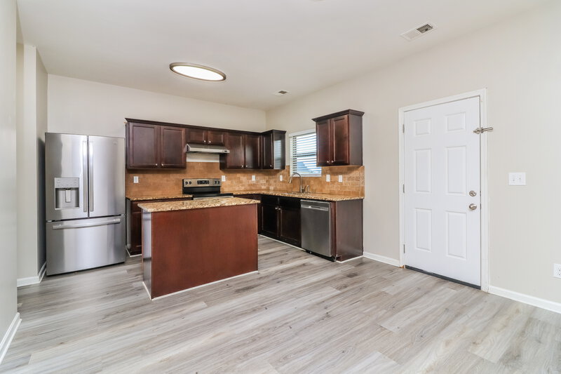 2,185/Mo, 8581 Braylen Manor Dr Douglasville, GA 30134 Dining Room View