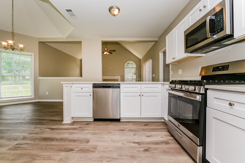 2,390/Mo, 1101 E Shoreview Rd McDonough, GA 30253 Misc View 4