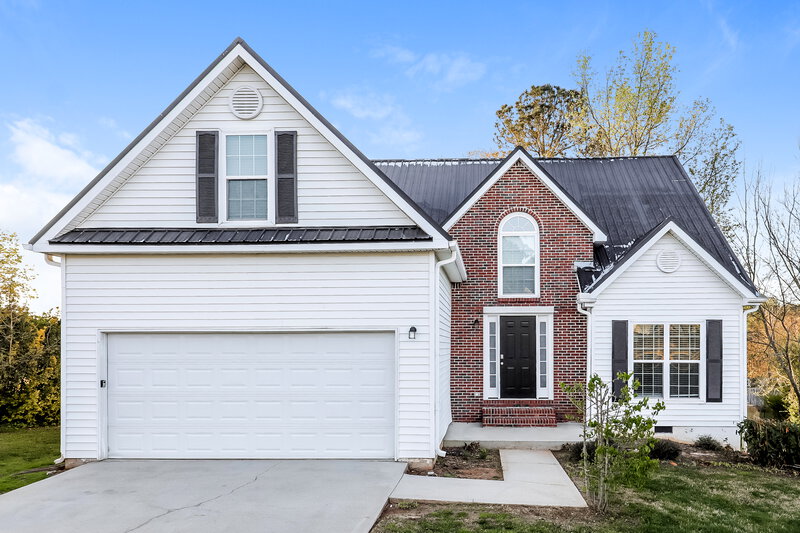 2,300/Mo, 226 Due W Dr Stockbridge, GA 30281 External View