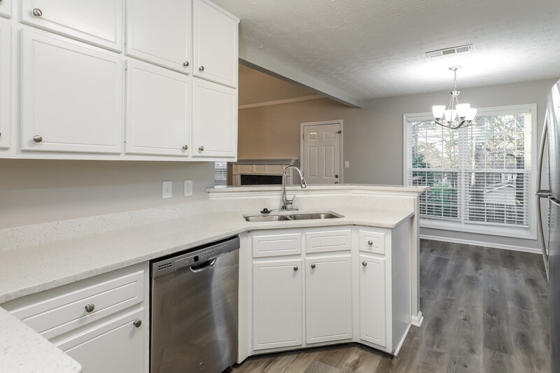 2,300/Mo, 226 Due W Dr Stockbridge, GA 30281 Misc View 5