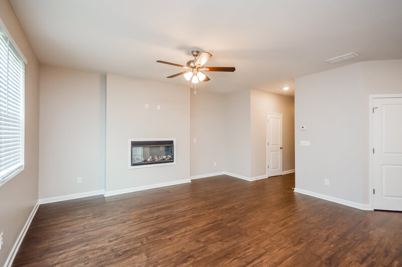 2,205/Mo, 612 Moorings Ave McDonough, GA 30253 Living Room View