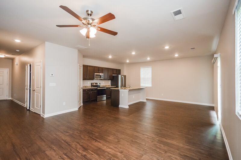 2,205/Mo, 612 Moorings Ave McDonough, GA 30253 Living Room View 2