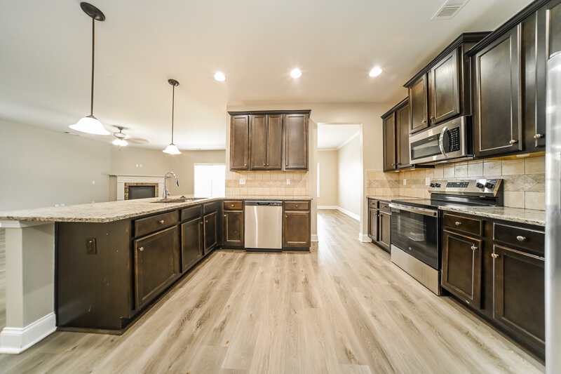2,190/Mo, 2150 Bridgewater Pass Hampton, GA 30228 Misc View 4