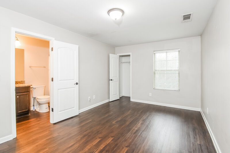 1,810/Mo, 116 Bethany Manor Dr Ball Ground, GA 30107 Bedroom View 2