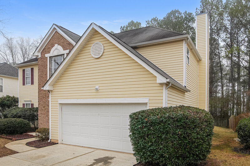 2,010/Mo, 552 The Blvd Newnan, GA 30263 Front View