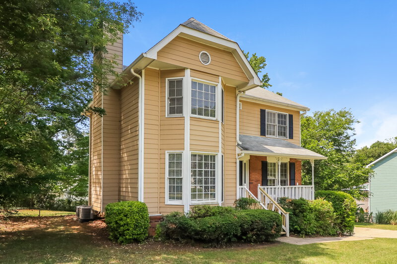 2,690/Mo, 2981 Sutton Dr SW Marietta, GA 30064 Front View