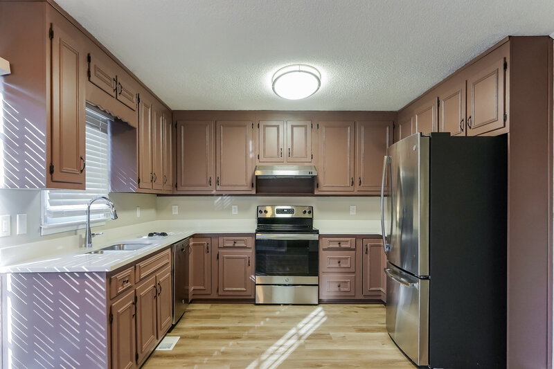 2,580/Mo, 2981 Sutton Dr SW Marietta, GA 30064 Kitchen View