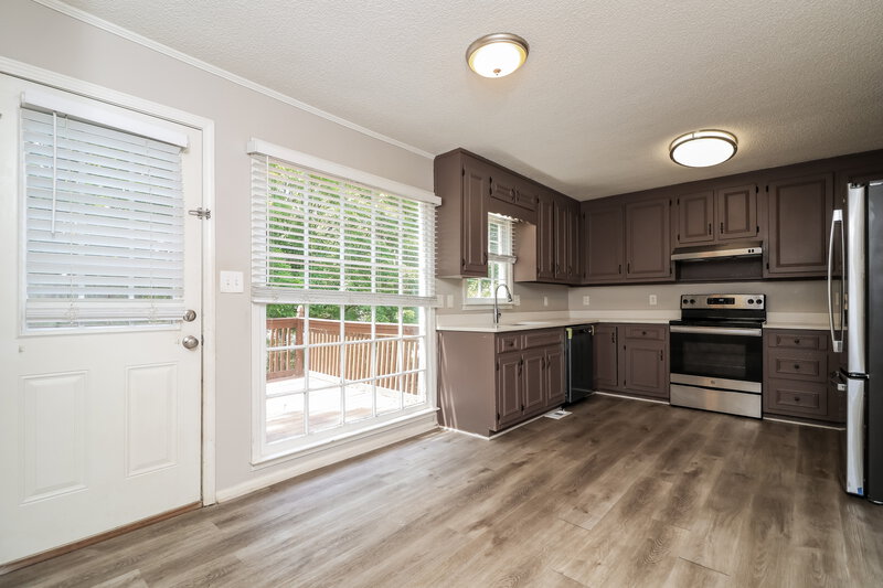 2,690/Mo, 2981 Sutton Dr SW Marietta, GA 30064 Breakfast Nook View