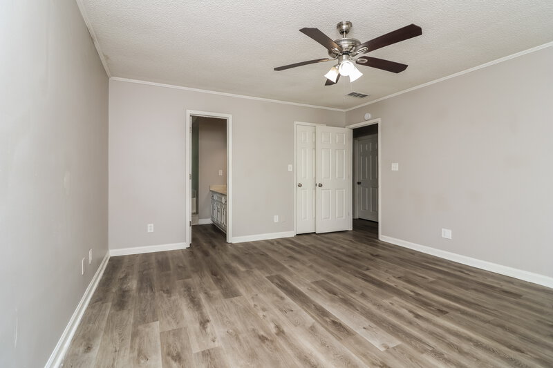 2,690/Mo, 2981 Sutton Dr SW Marietta, GA 30064 Main Bedroom View 2