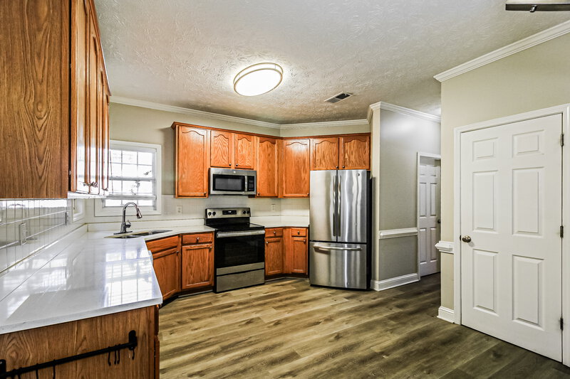 1,970/Mo, 375 Wisteria Blvd Covington, GA 30016 Kitchen View 2