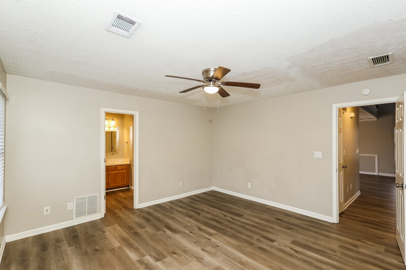 1,935/Mo, 1165 Mundys Mill Rd Jonesboro, GA 30238 Main Bedroom View 2