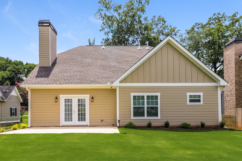 3,090/Mo, 103 Cherry St Adairsville, GA 30103 Rear View