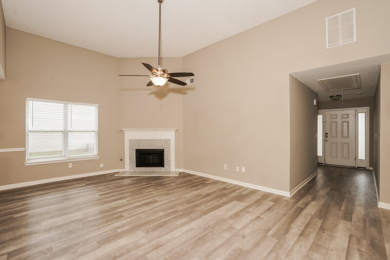 1,855/Mo, 206 Nadia Ct Locust Grove, GA 30248 Living Room View