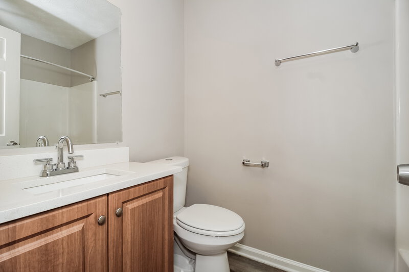 2,510/Mo, 2613 Windage Dr SW Marietta, GA 30008 Bathroom View