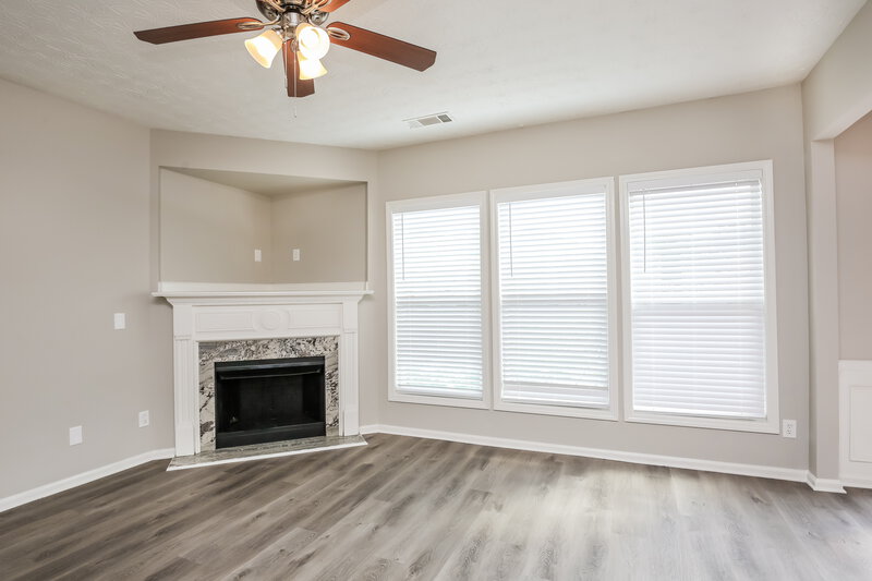 2,500/Mo, 461 Pondweed Dr Lawrenceville, GA 30045 Living Room View