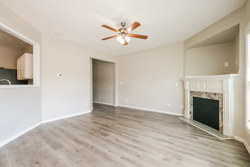 2,640/Mo, 461 Pondweed Dr Lawrenceville, GA 30045 Living Room View