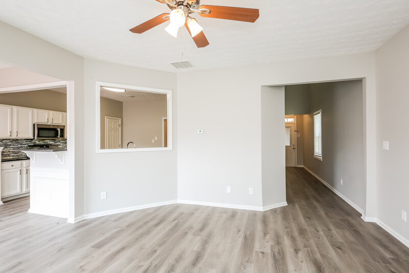 2,500/Mo, 461 Pondweed Dr Lawrenceville, GA 30045 Dining Room View