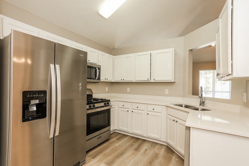 2,335/Mo, 4097 Sweetsprings Terrace SW Powder Springs, GA 30127 Kitchen View