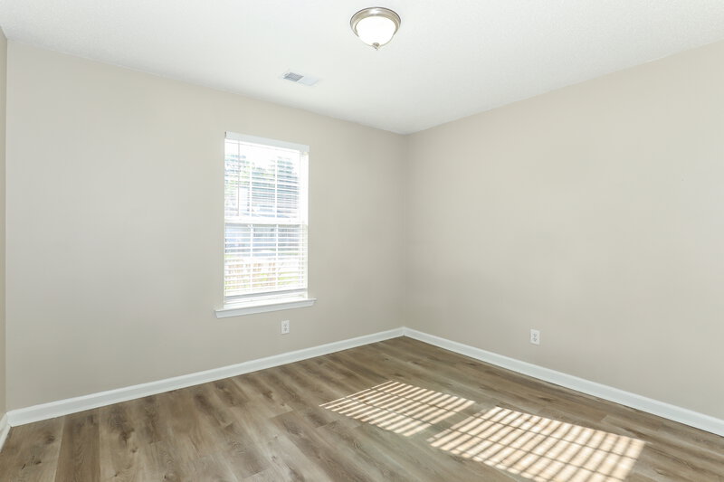 1,720/Mo, 1299 N Hampton Dr Hampton, GA 30228 Bedroom View