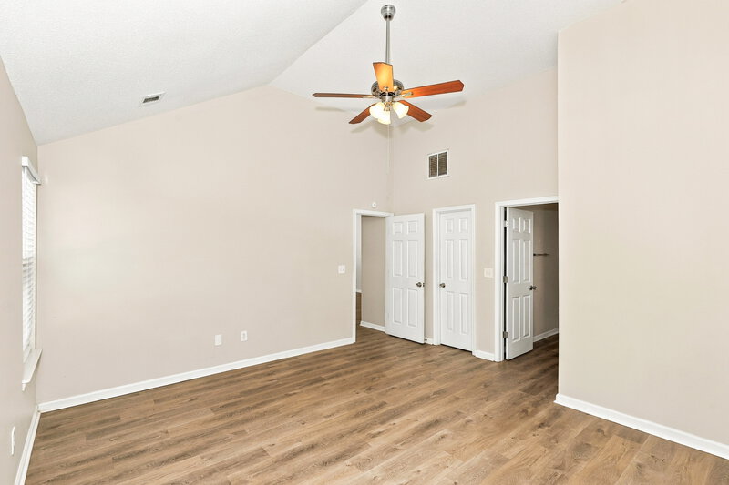 2,240/Mo, 6116 Redtop Loop Fairburn, GA 30213 Primary Bedroom View 2