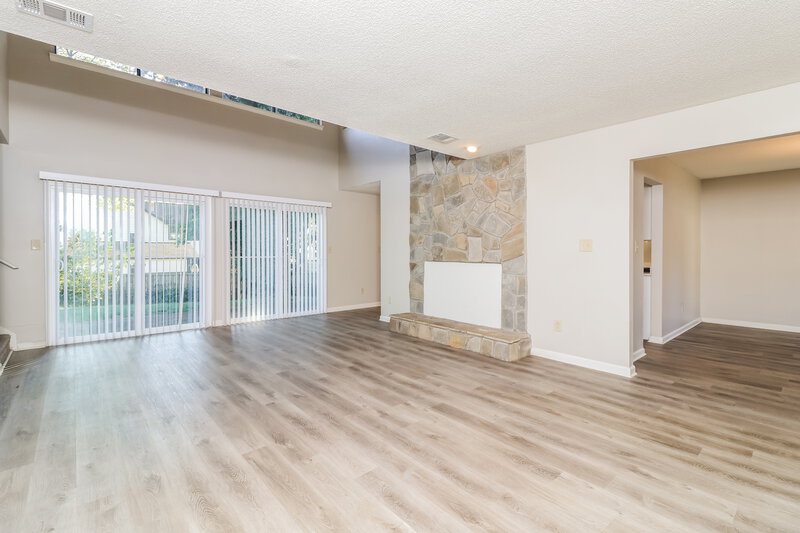 3,000/Mo, 20 Briar Gate Ln Marietta, GA 30066 Living Room View