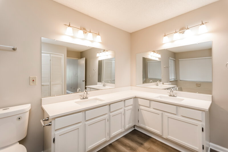 2,505/Mo, 20 Briar Gate Ln Marietta, GA 30066 Main Bathroom View 2