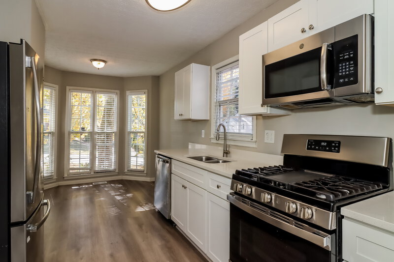 1,985/Mo, 1769 Bertram Ln SW Marietta, GA 30008 Kitchen View 2