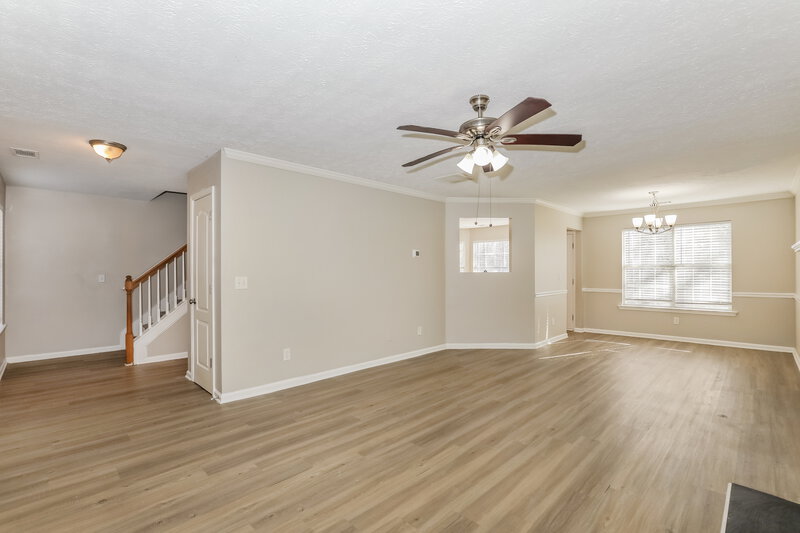 2,210/Mo, 370 Summer Hill Cir Stockbridge, GA 30281 Living Room View 2