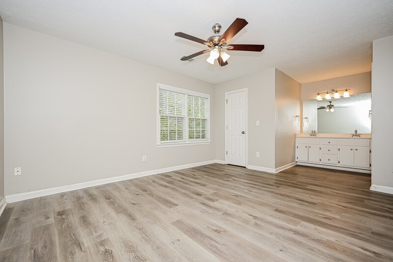 1,805/Mo, 2621 Laurel Woods Ln SE Conyers, GA 30094 Main Bedroom View