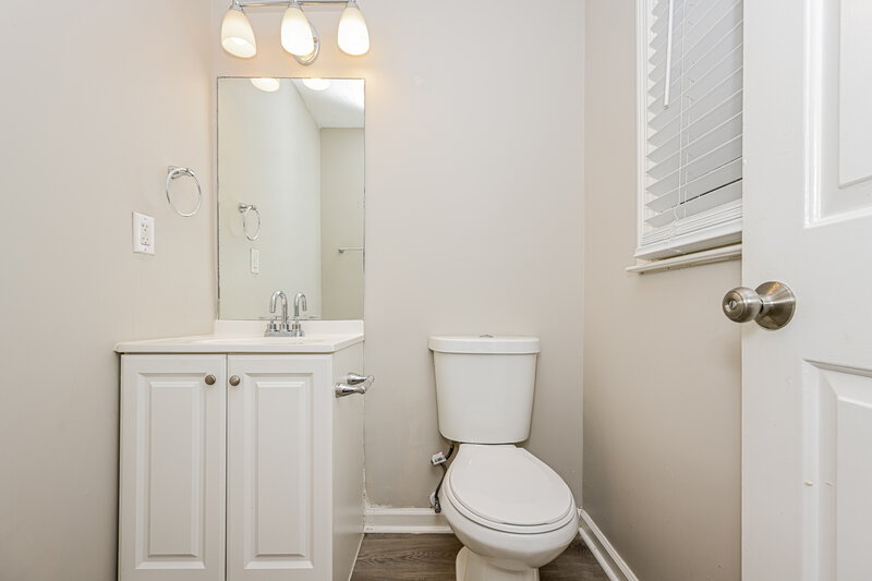 1,805/Mo, 2621 Laurel Woods Ln SE Conyers, GA 30094 Bathroom View