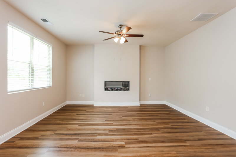 2,510/Mo, 516 Overo Dr McDonough, GA 30253 Living Room View