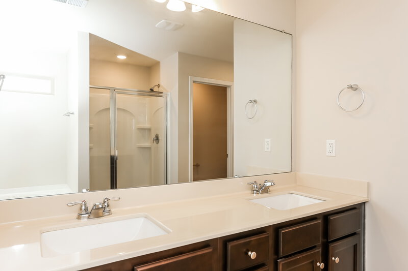 2,510/Mo, 516 Overo Dr McDonough, GA 30253 Main Bathroom View