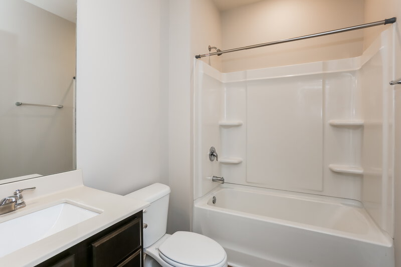 2,510/Mo, 516 Overo Dr McDonough, GA 30253 Bathroom View 2