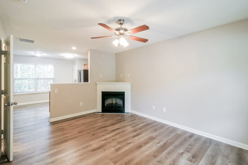 2,290/Mo, 229 Lossie Ln McDonough, GA 30253 Living Room View