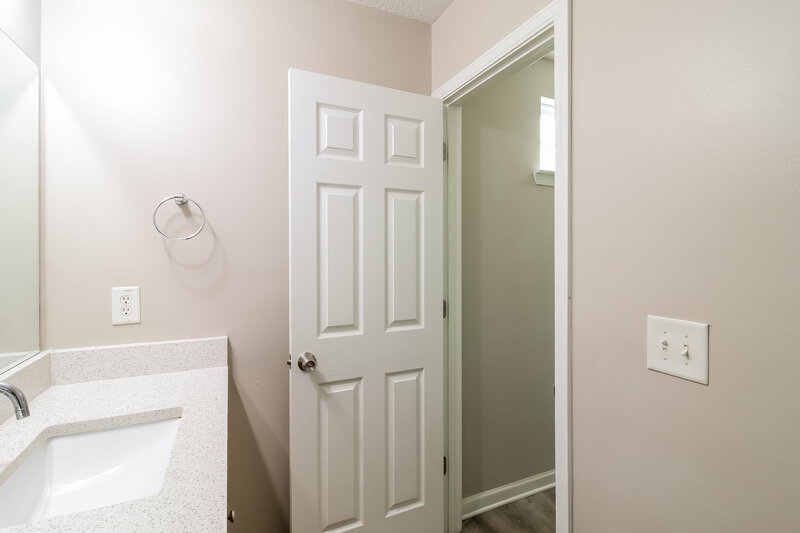 2,290/Mo, 229 Lossie Ln McDonough, GA 30253 Bathroom View