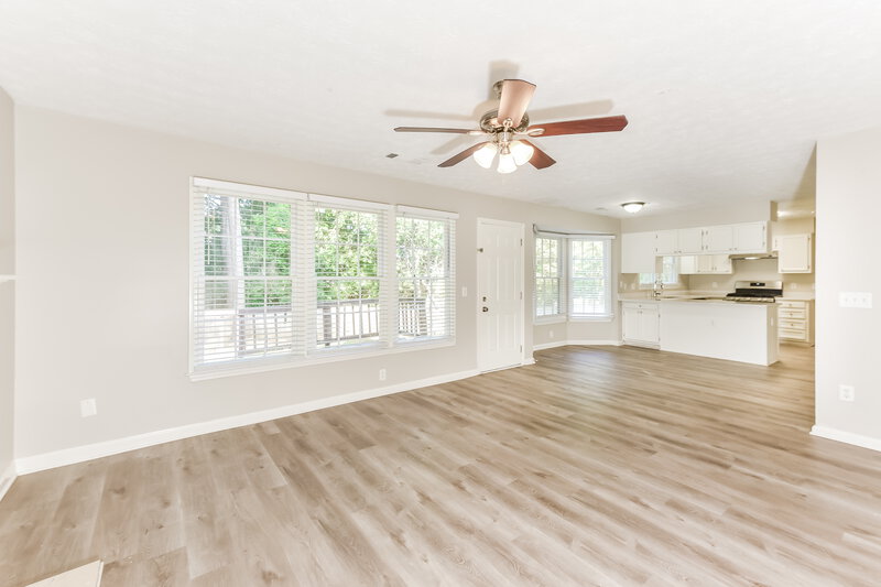 3,260/Mo, 4877 Fielding Way Stone Mountain, GA 30088 Family Room View