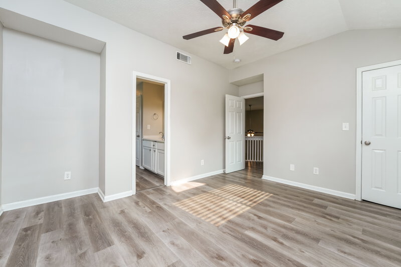 1,890/Mo, 1930 Corners Cir Lithonia, GA 30058 Main Bedroom View