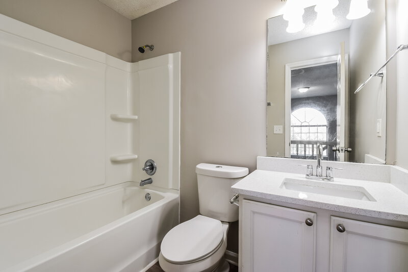 2,425/Mo, 3827 Riverview Bnd Ellenwood, GA 30294 Bathroom View